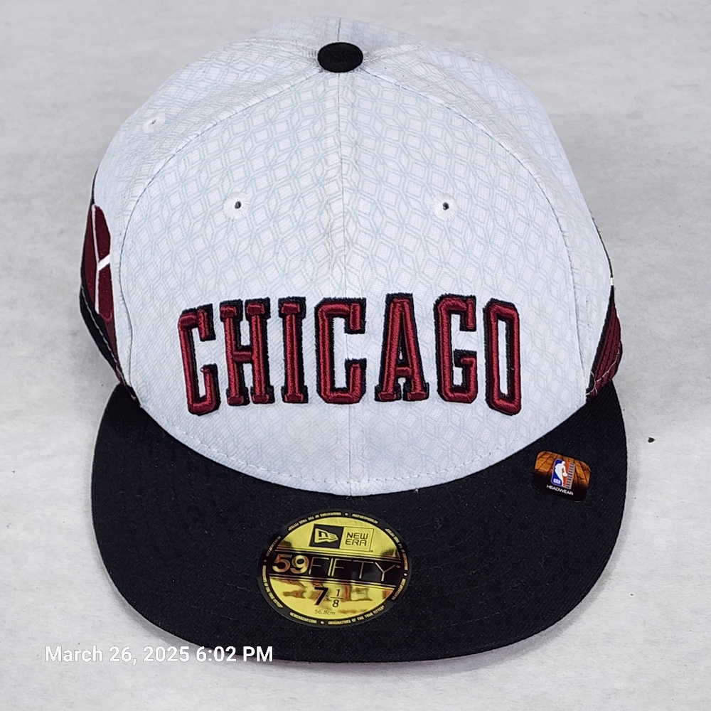 Chicago White and Black Cap